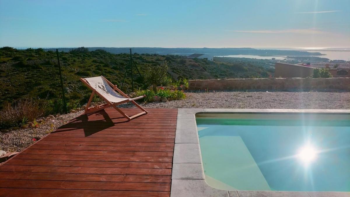 Maison avec vue sur la mer et avec piscine à Fitou Extérieur photo
